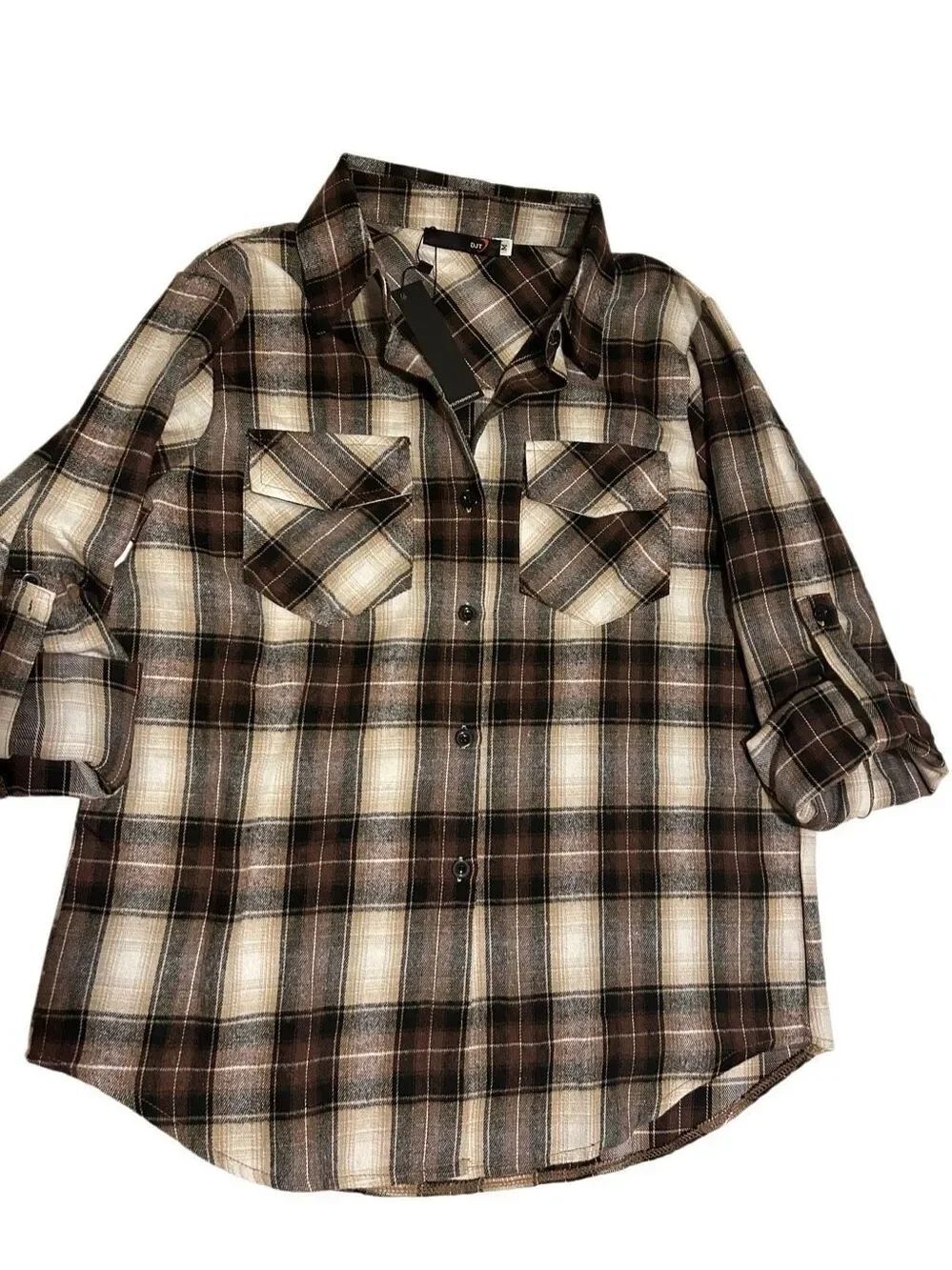 DJT Fashion Boyfriend Flannel Women’s Size M NWT Roll Button Up Sleeves